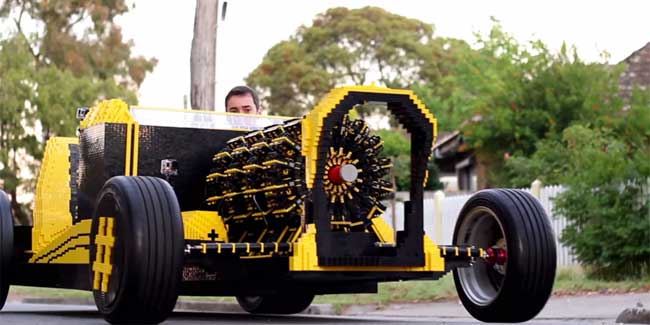500,000 Piece LEGO Car